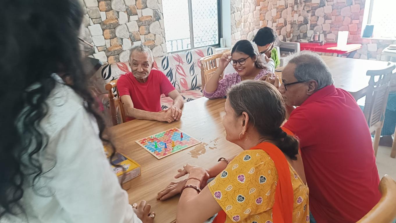 IIBM Patna and CED Patna Organise Heartwarming Event at Aashraya Old Age Home
